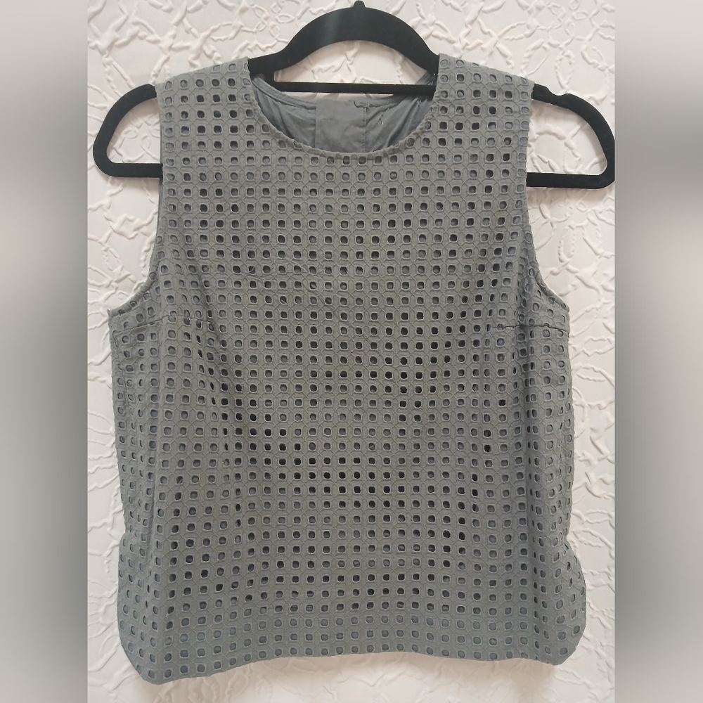 Gray Cut Out Sleeveless Tank Top